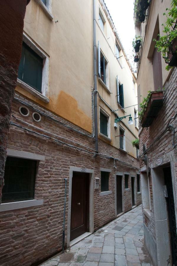 Appartamenti Ca'Giustinian Venice Exterior photo